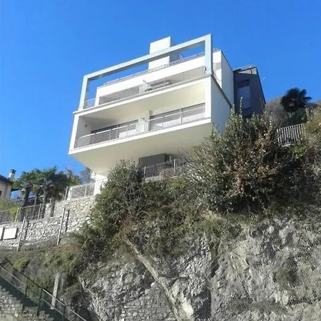 아파트 Magic Lake Como *